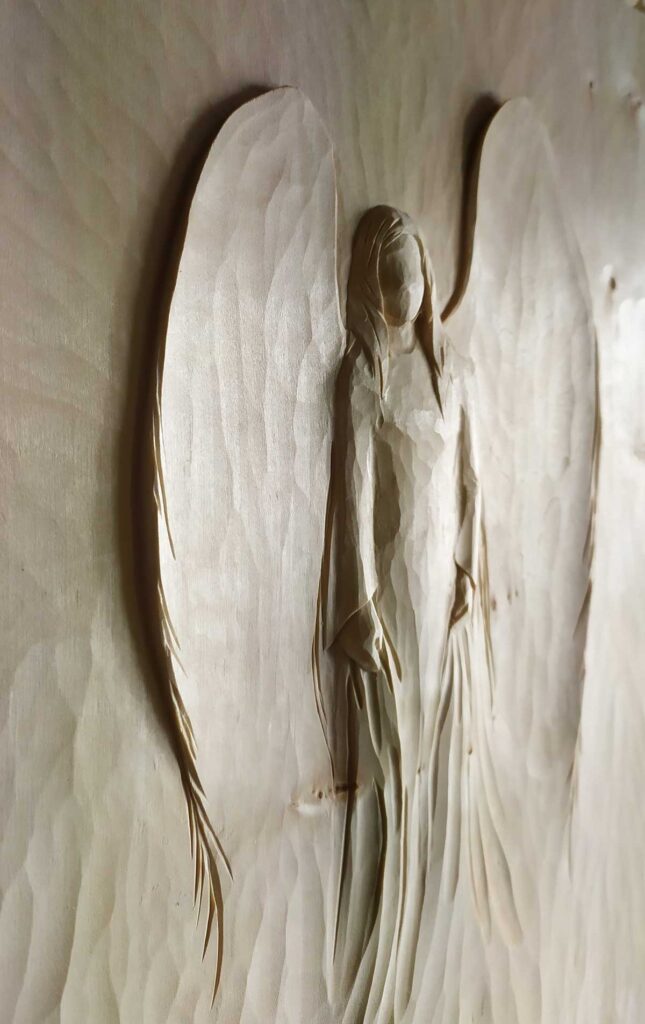 Sculpture ange en bois