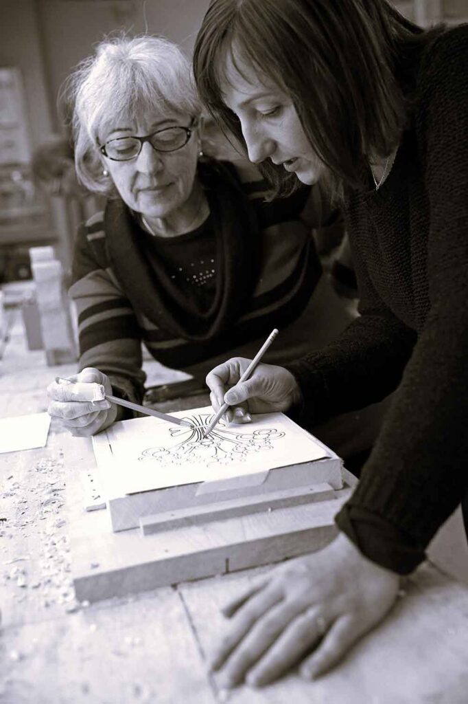 Apprendre la sculpture bois avec Fabienne Hôt